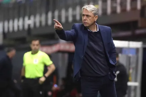 Fichajes: Tiago Nunes ilusiona a Universidad Católica con su continuidad