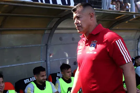 Fichajes Colo Colo: Blanco y Negro planea renovar más años a Jorge Almirón y prometió “una fórmula” para lograrlo