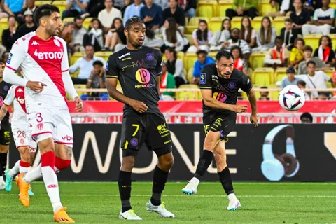 Maripán y Suazo se verán las caras en la Ligue 1: uno lucha en lo alto y el otro por no descender