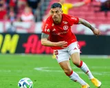 Refuerzos U de Chile: Exponen al culpable de por qué no vuelve Charles Aránguiz