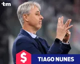 ¿Cuánto gana Tiago Nunes en UC?