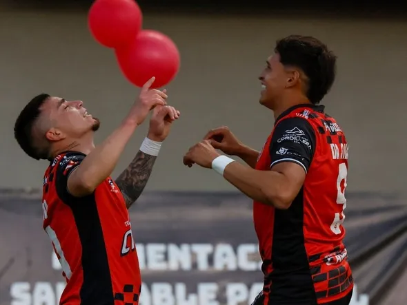 Un ex Unión Española recibió luz verde y seguirá por otras 2 temporadas en Deportes Limache