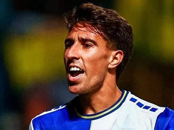 No levanta cabeza: la participación de Diego Valencia en el partido de Atromitos
