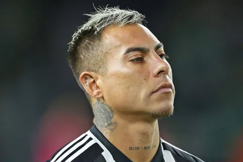 Mercado de fichajes Chile: Mineiro confirmó la salida de Eduardo Vargas, que aún no decide su futuro