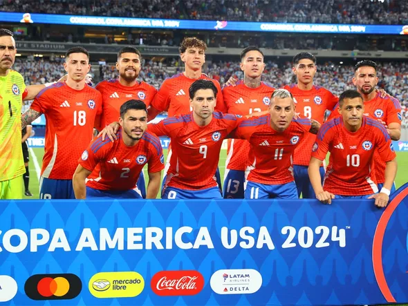 Se pelean por él: el futbolista de la Selección Chilena que está cerca de un grande de Sudamérica