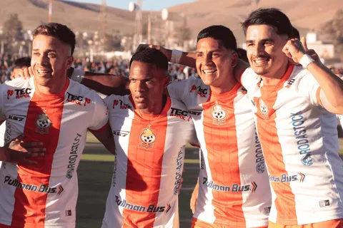 Refuerzos Cobresal: el futbolista más pedido por Gustavo Huerta sigue sin jugar y ahora enfrenta un nuevo problema