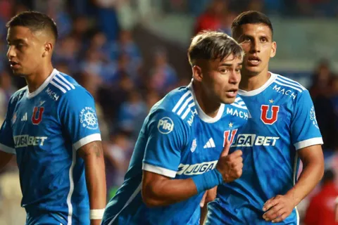 Refuerzos U de Chile: Azul Azul se pelea con un club de Francia por un exdelantero de Everton