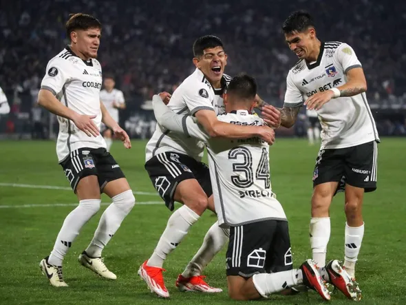 Los mejores memes por la victoria de Colo Colo vs Junior por Copa Libertadores