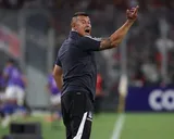 Problemón para Colo Colo: el jugador que está siendo seguido desde el extranjero