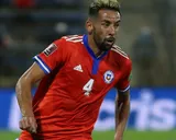 Fichajes Colo Colo: Mauricio Isla recibió un ultimátum desde Independiente y debe definir su futuro