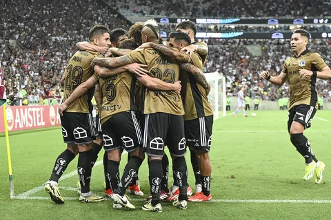 Transferencia inminente: que debe pasar para que Colo Colo abroche una venta al fútbol europeo
