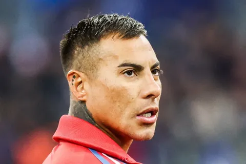 “Solo brilló ahí”: En Brasil se burlan de Eduardo Vargas y su posible arribo a Flamengo