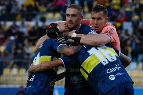 Fichajes Everton: una contundente oferta podría cambiar los planes de Gustavo Leal
