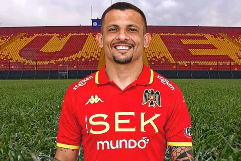 Fichajes Unión Española: los 2 equipos que quieren a Vecchio, quien no descarta bajar de nivel