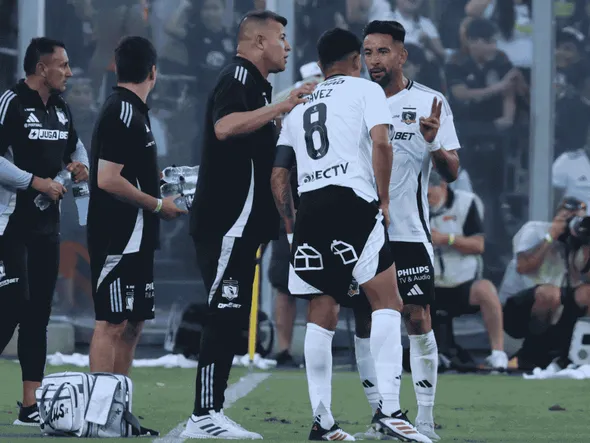 Los refuerzos de Jorge Almirón que siguen al debe con el Cacique