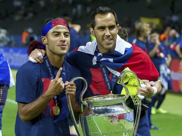 Todos los títulos que ganó Claudio Bravo en su carrera