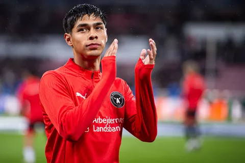 La incendiaria frase sobre Darío Osorio de un jugador de Midtjylland: “Decisiones…”