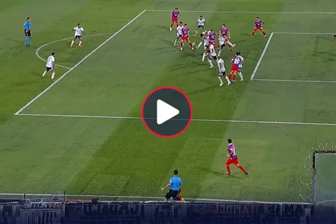 ¿Fue offside?: La polémica jugada que salvó a Colo Colo ante Cerro Porteño