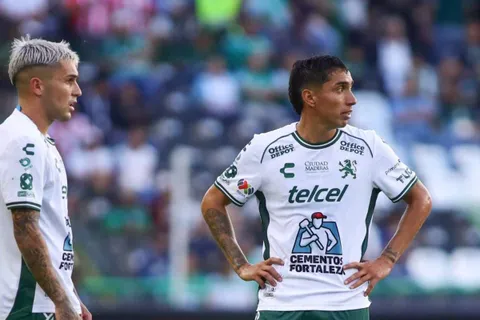 Ex DT de La Roja alabó el renacer de Luciano Cabral en México: “Había que…”