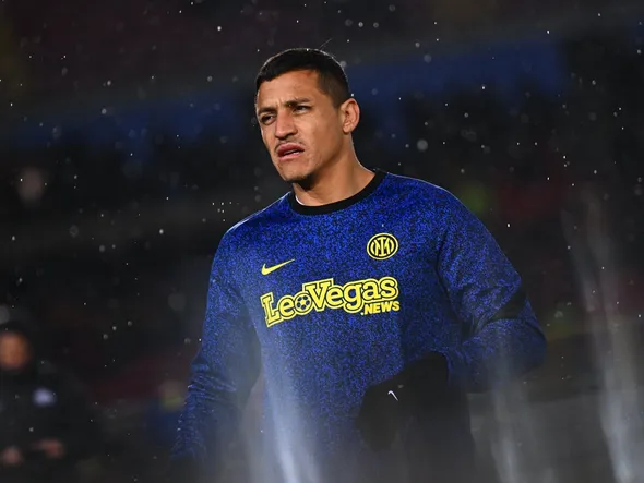 Alexis Sánchez, al acecho de Iván Zamorano: el importante récord que puede arrebatarle a “Bam Bam”