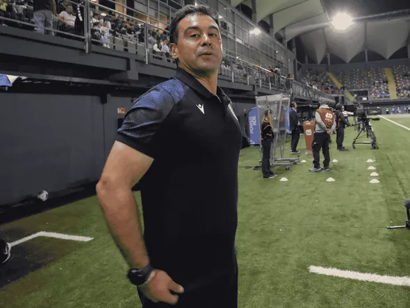 El hito de JJ Ribera que lo destaca sobre los 3 últimos entrenadores Audinos
