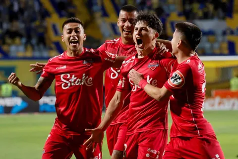 En Ñublense enloquecen con un canterano que marcó su primer gol y “tiene mucho por entregar”