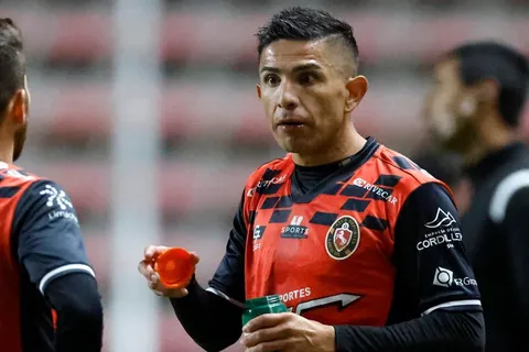 Fichajes Deportes Limache: Felipe Flores termina contrato y no sabe si Víctor Rivero “me tiene en cuenta” para 2025