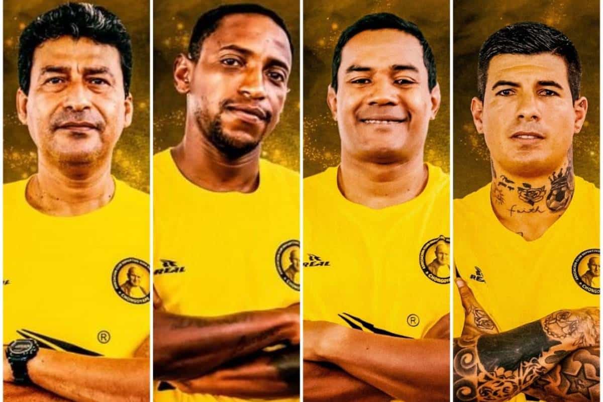 Juan Pablo II presentó a sus nuevos jugadores de cara a la Liga 2