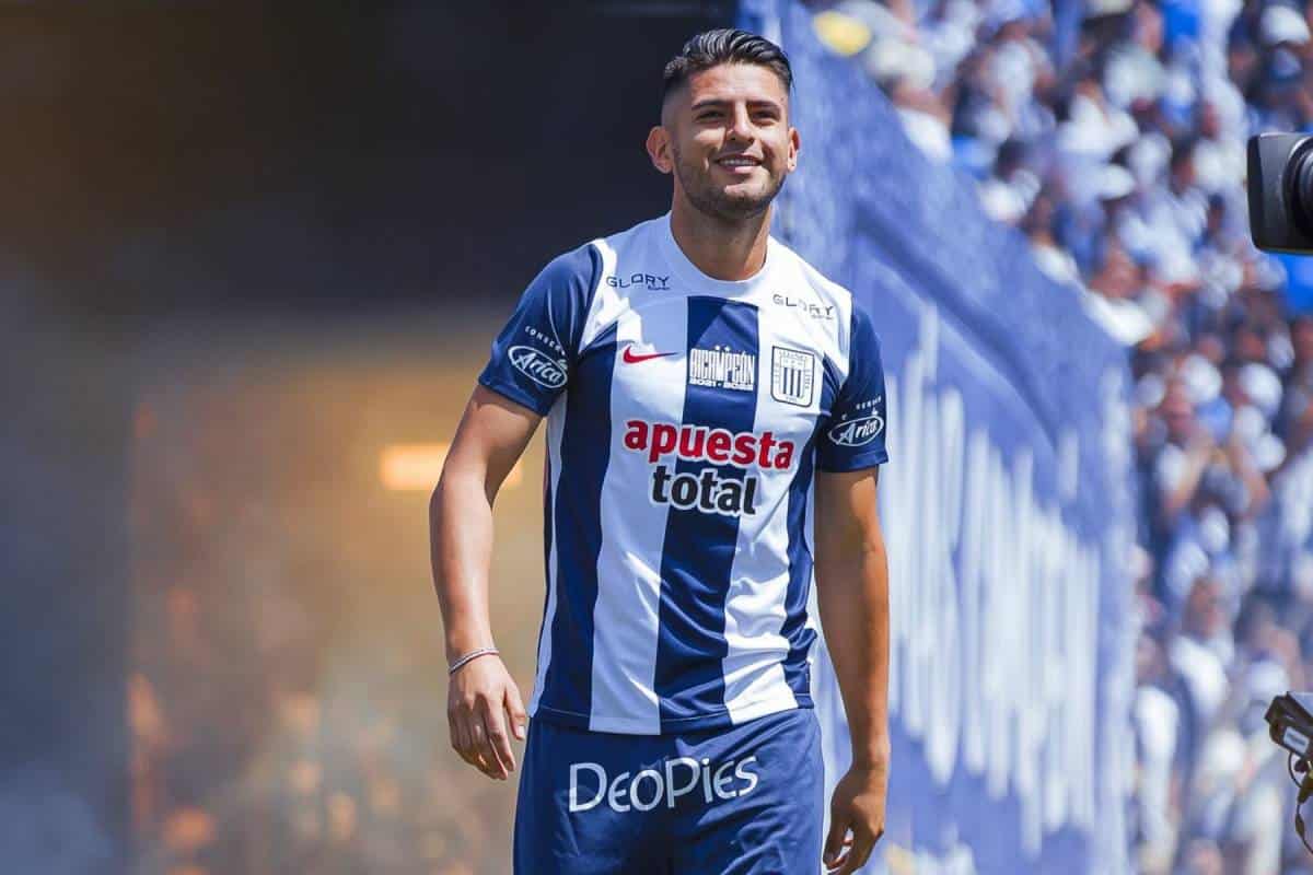Carlos Zambrano se queda en Alianza Lima: las estrictas condiciones que puso el club