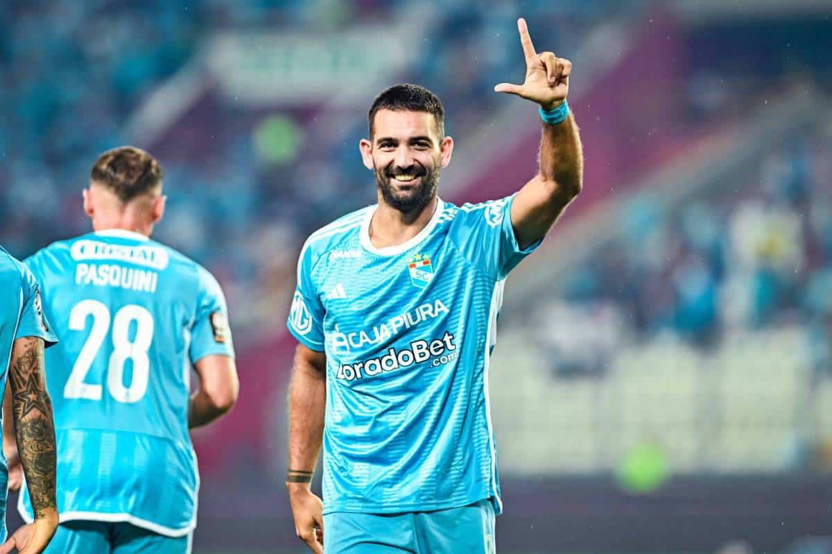 Los mejores memes tras otro TRIPLETE de Cauteruccio