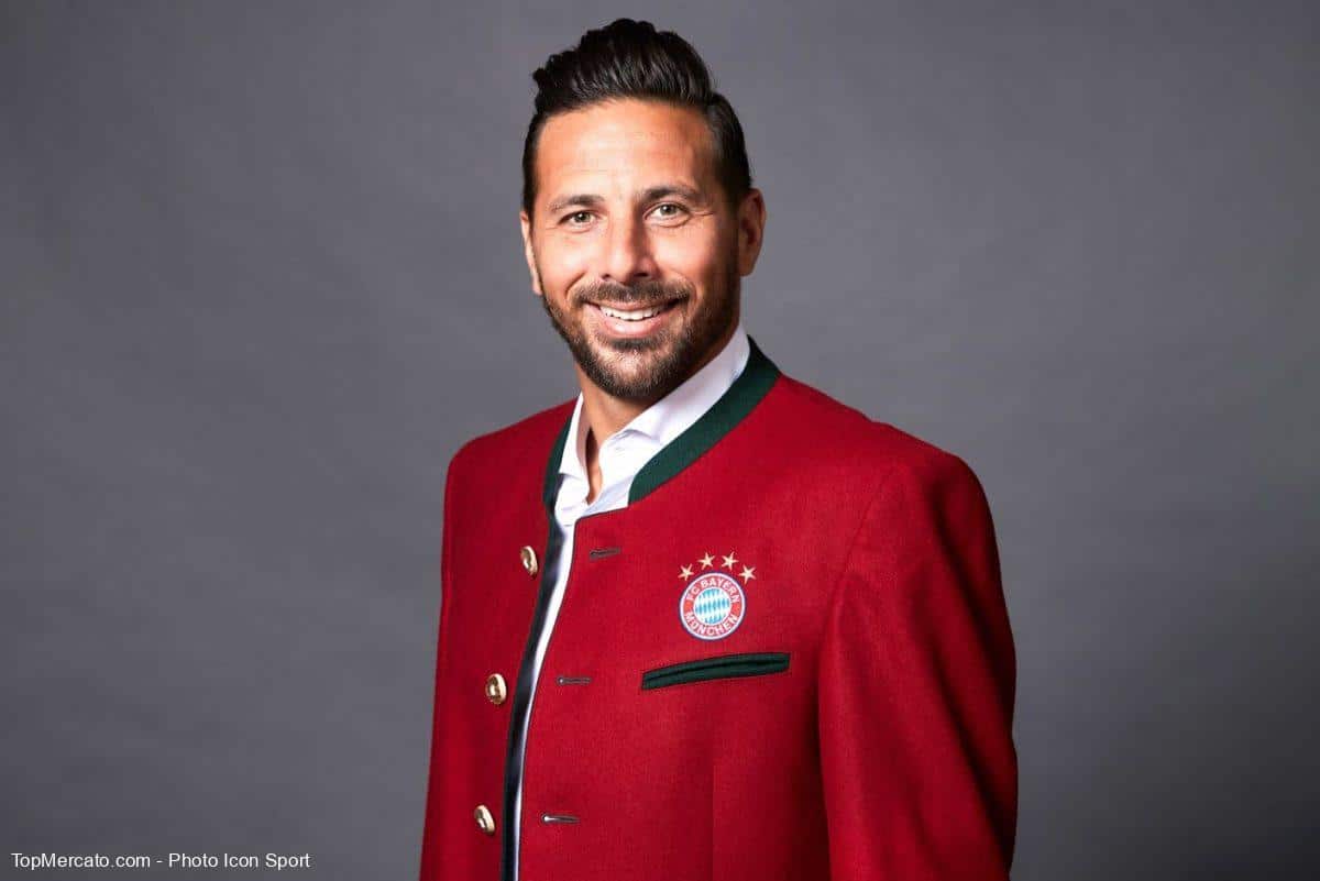 ¿Quién es el futbolista peruano más GANADOR de la historia?