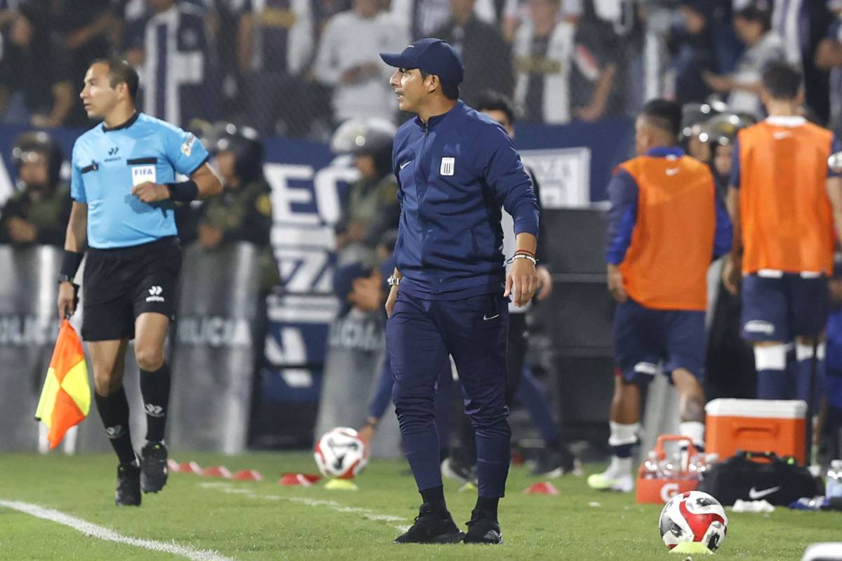 ¿Quién es Chicho Salas, el nuevo técnico de Paolo Guerrero en César Vallejo?