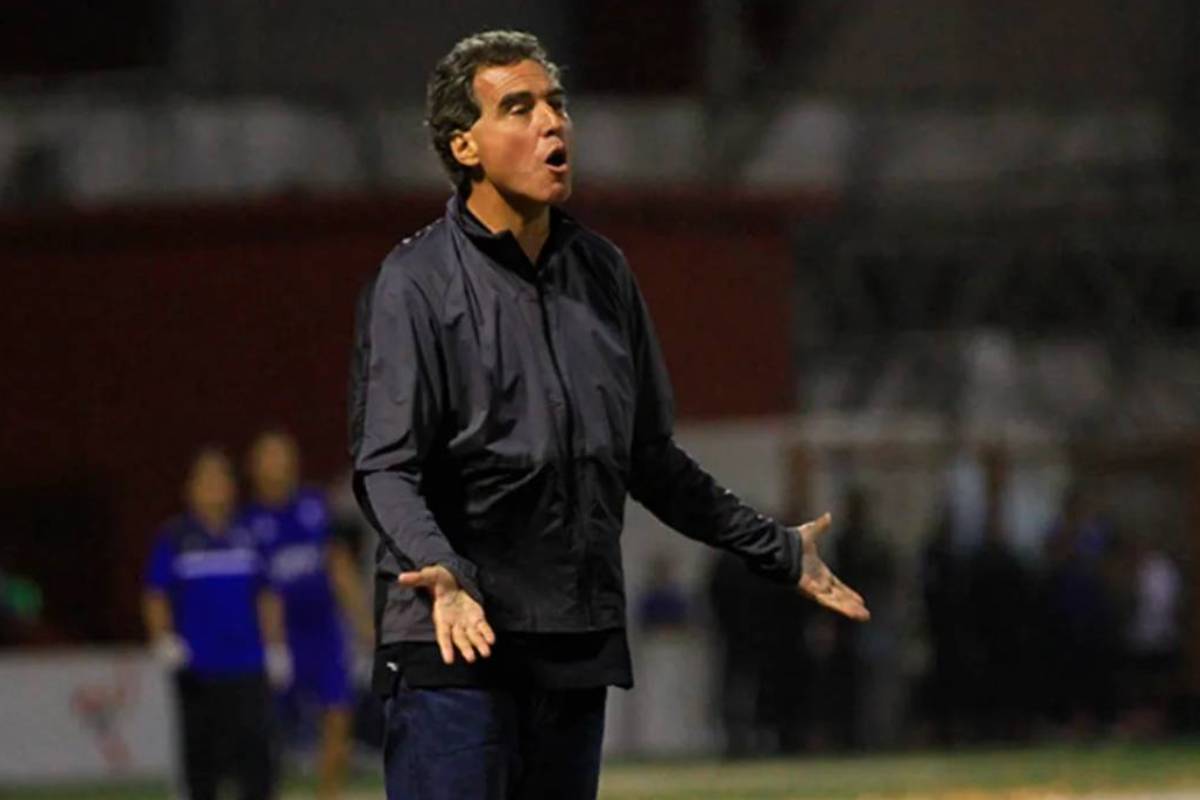 César Vallejo define a su DT: el técnico uruguayo que dirigiría a Paolo Guerrero si Chemo del Solar dice “no”