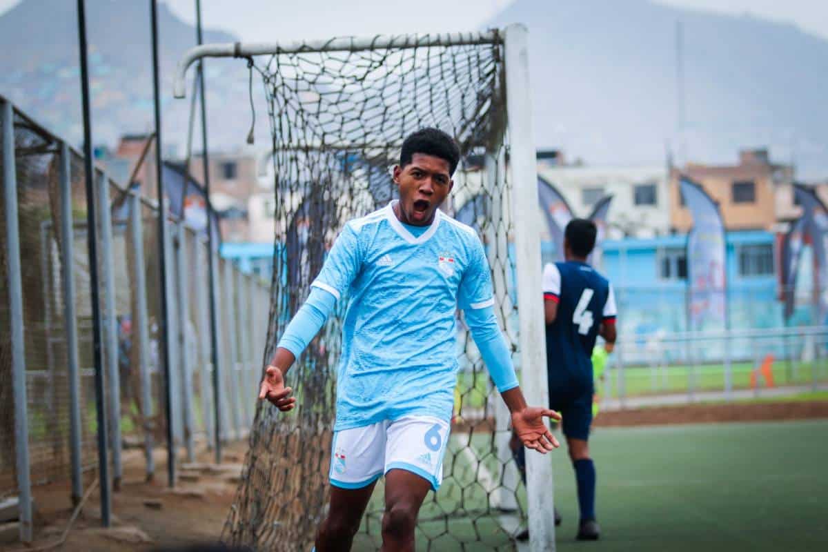 ¿Quién es Yamir del Valle, la nueva ‘joya’ de Sporting Cristal?