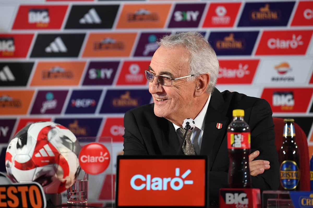 Jorge Fossati sorprendió con su primera lista de convocados a la selección peruana