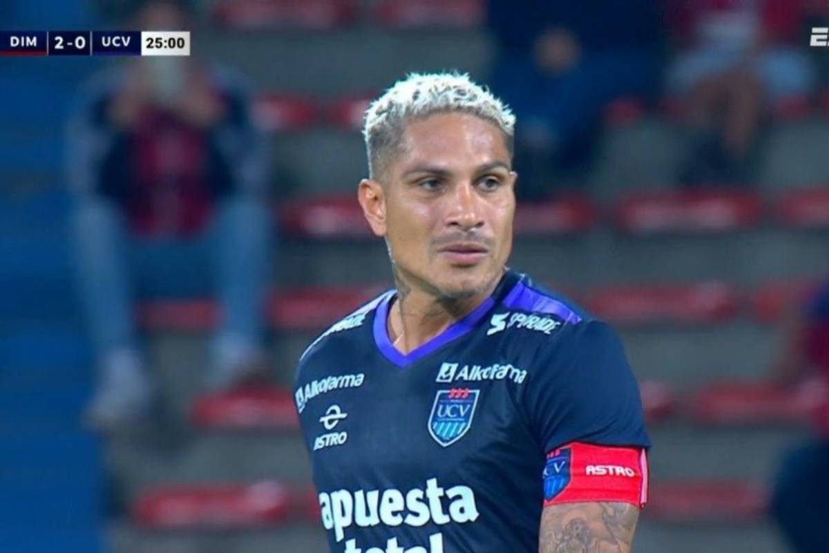 Paolo Guerrero y su impactante frustración tras el 2-0 de DIM ante César Vallejo