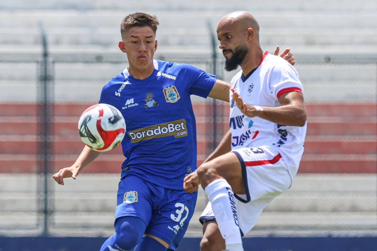 Un debut nada ‘Santo’: San Martín cayó 2-1 ante Binacional en el inicio de la Liga 2