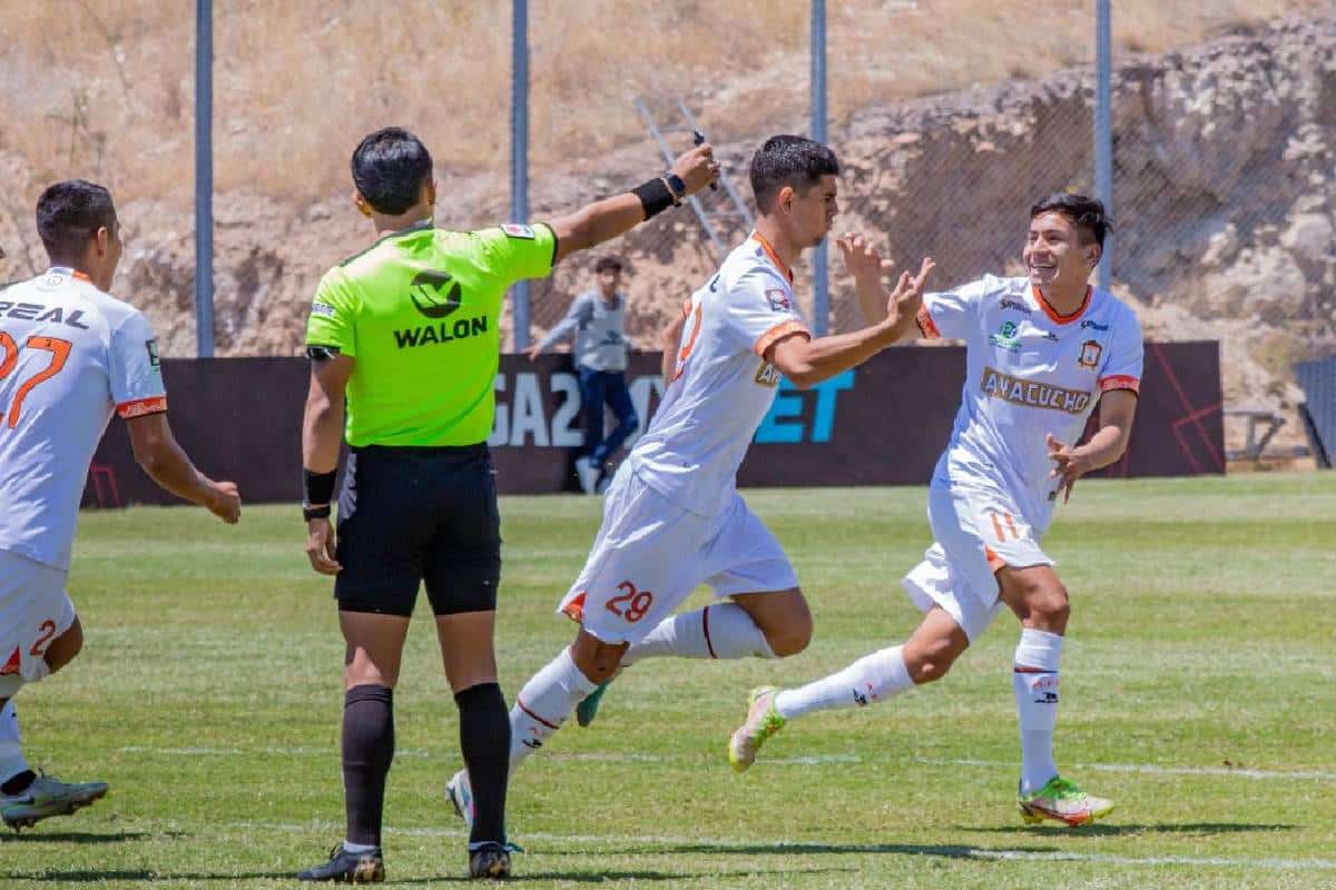 ¿Quiénes son los futbolistas más valiosos de Ayacucho?