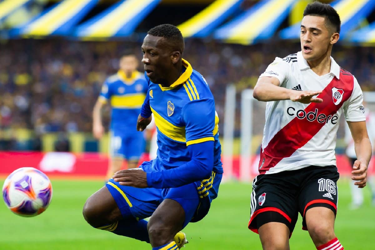 Los elogios de los hinchas de Boca a Advíncula tras su actuación en el Superclásico