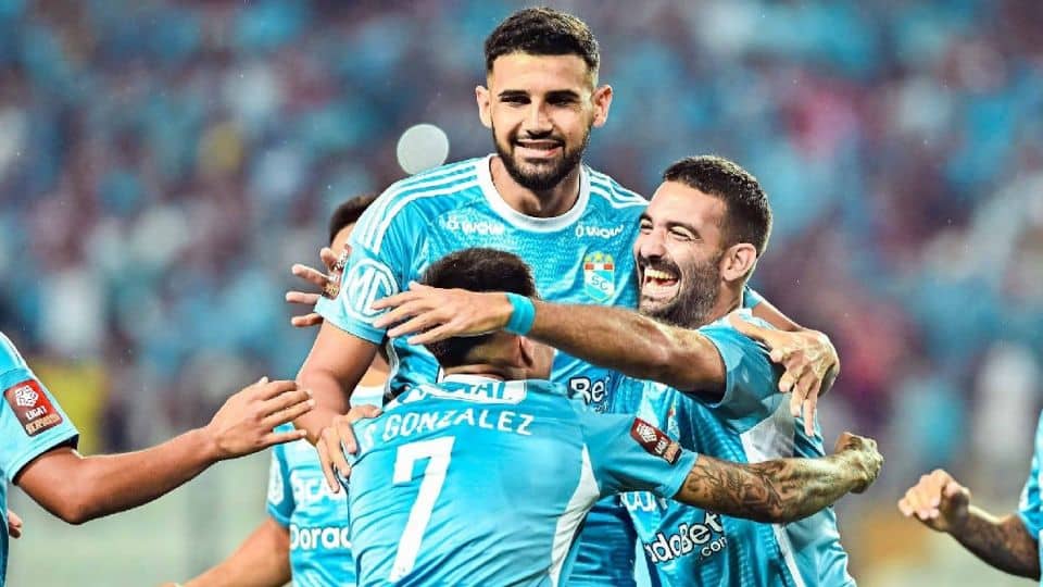 ¿Cuáles fueron los 3 mercados de fichajes más frustrantes de Sporting Cristal?