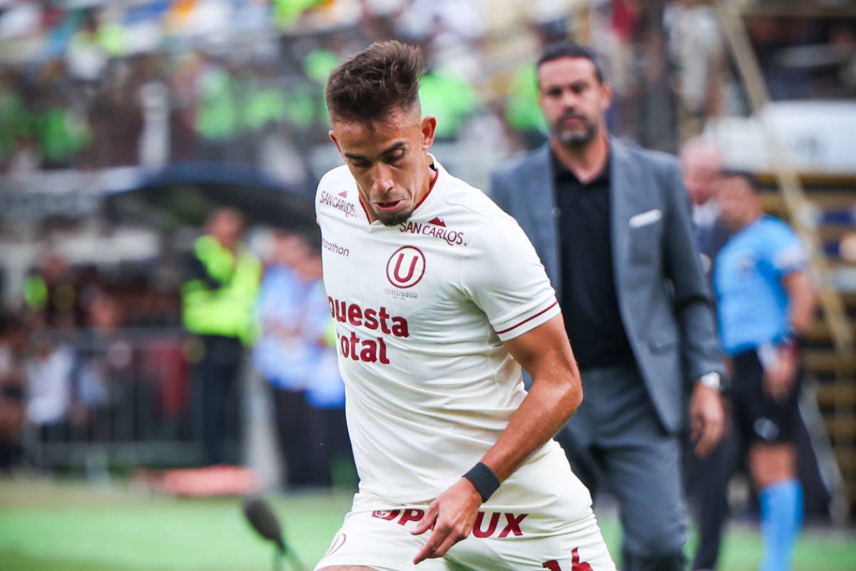 ¡Se encienden las alarmas! Martin Pérez Guedes sale lesionado en Universitario vs. Cienciano y es duda ante LDU