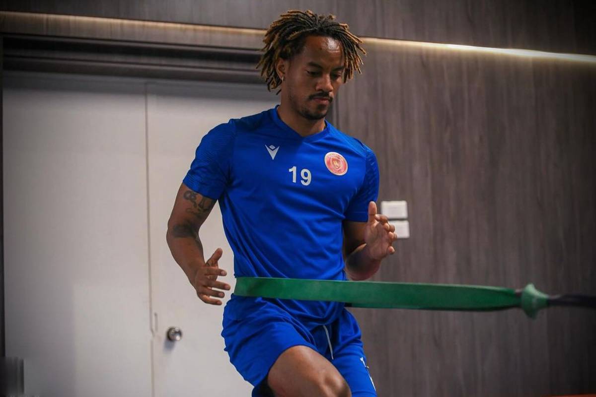 André Carrillo, pieza clave de Al Qadisiyah, sufre lesión abdominal