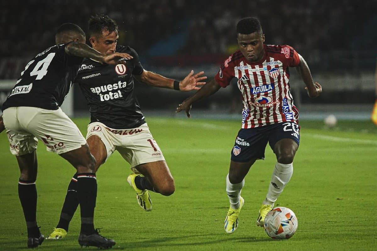 Universitario vs Junior: a qué hora juegan, dónde ver, alineaciones e historial