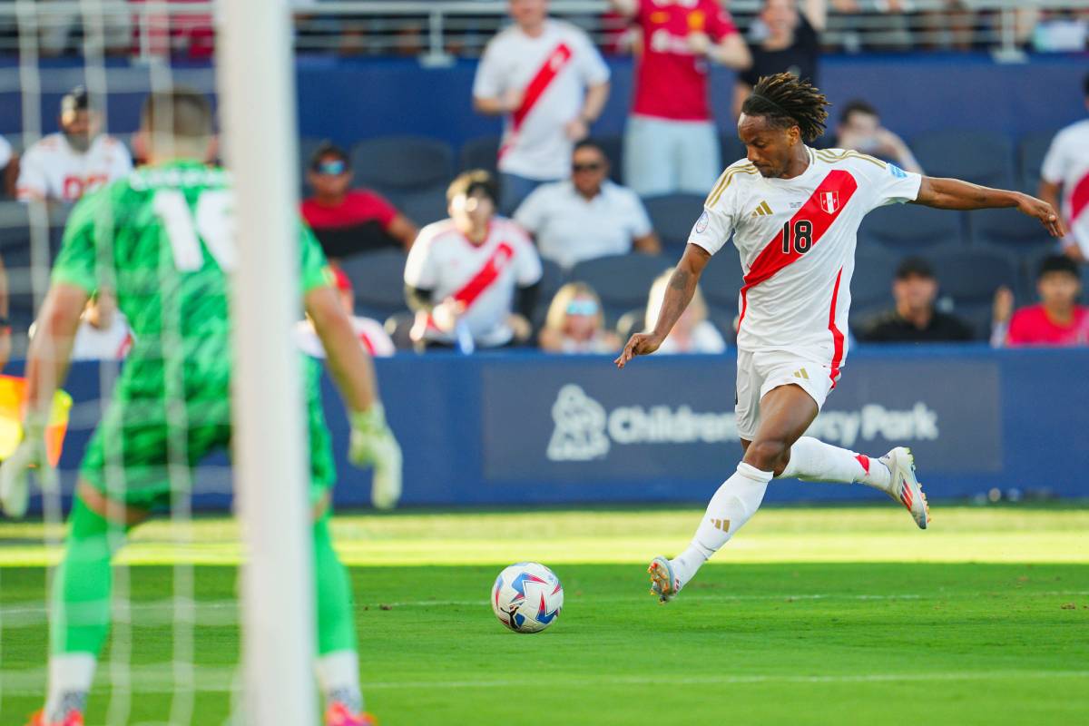 Copa América: el sorprendente once que pararía Jorge Fossati para enfrentar a Argentina