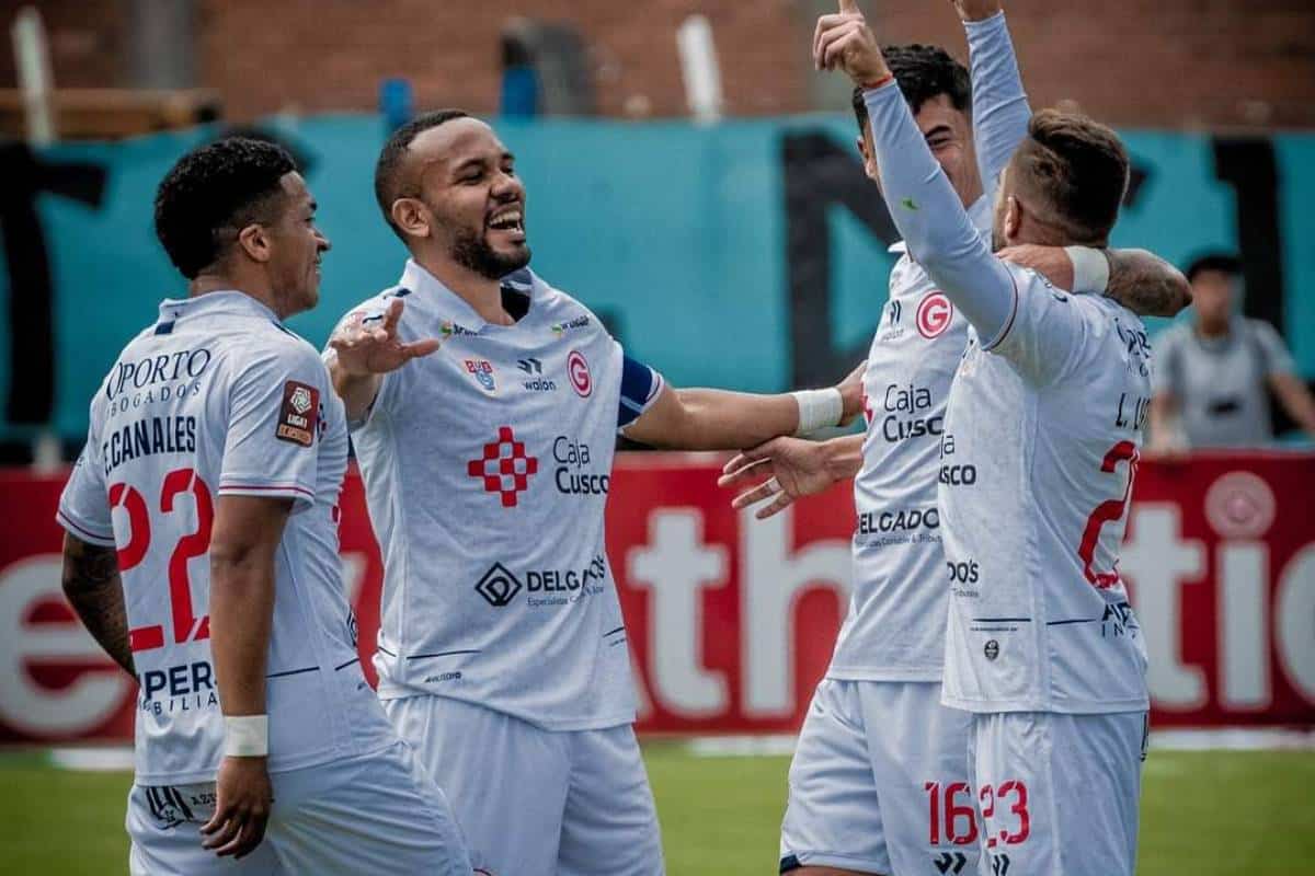 Fichajes Garcilaso: es argentino, goleador y llega en condición de libre