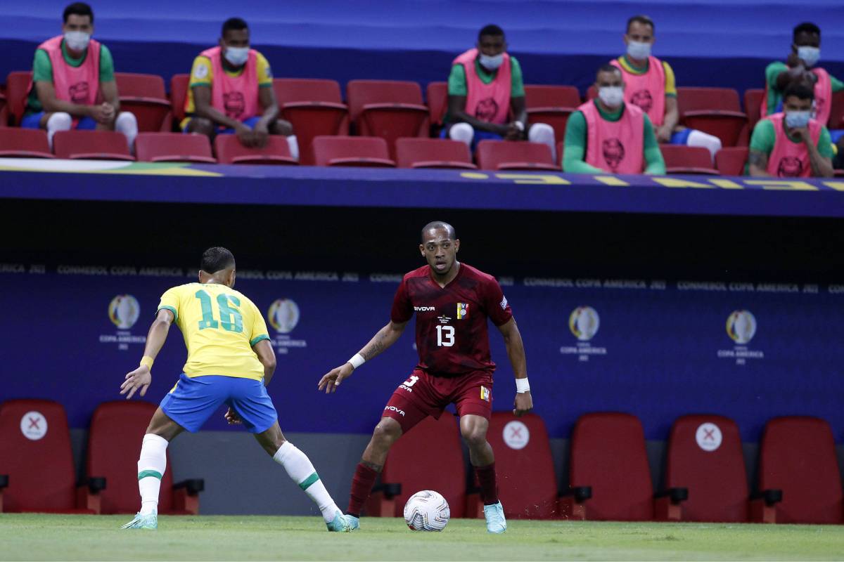 Brasileirao: José Martínez expande el talento de Venezuela al jugar por club histórico
