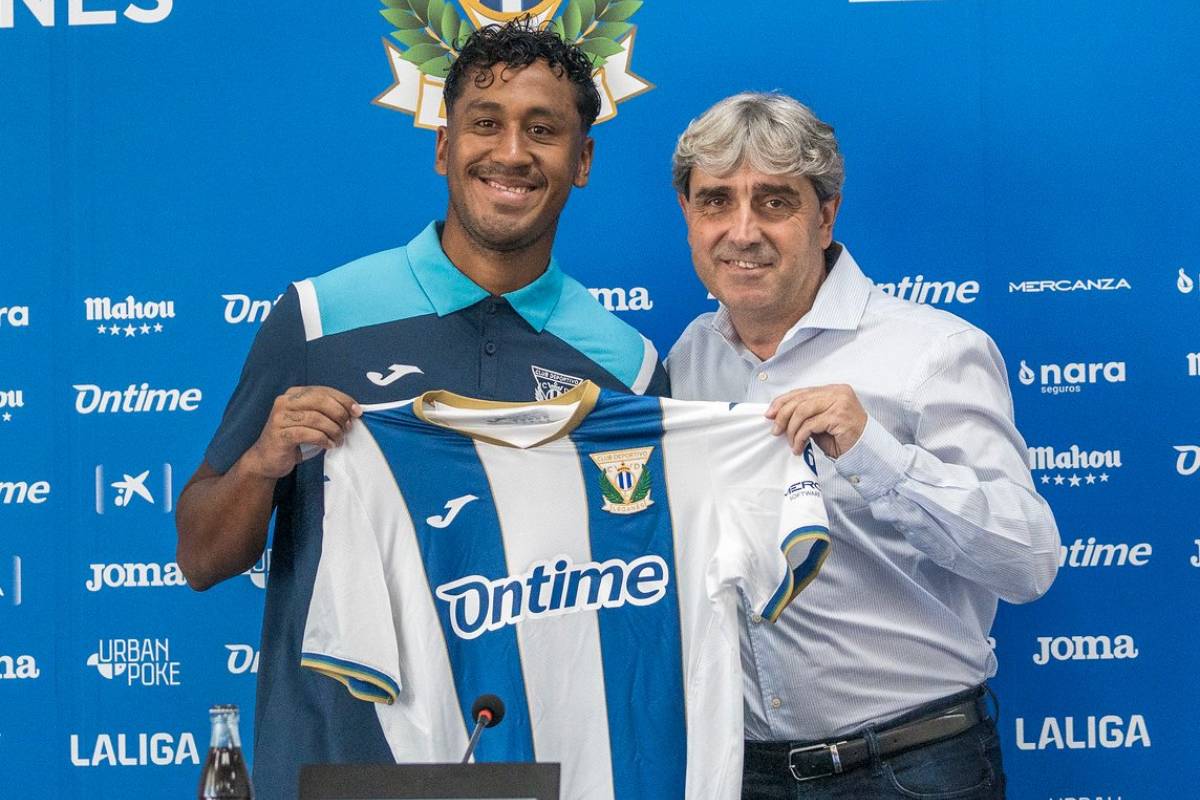 Mercado de fichajes: la emocionante presentación de Renato Tapia en Leganés