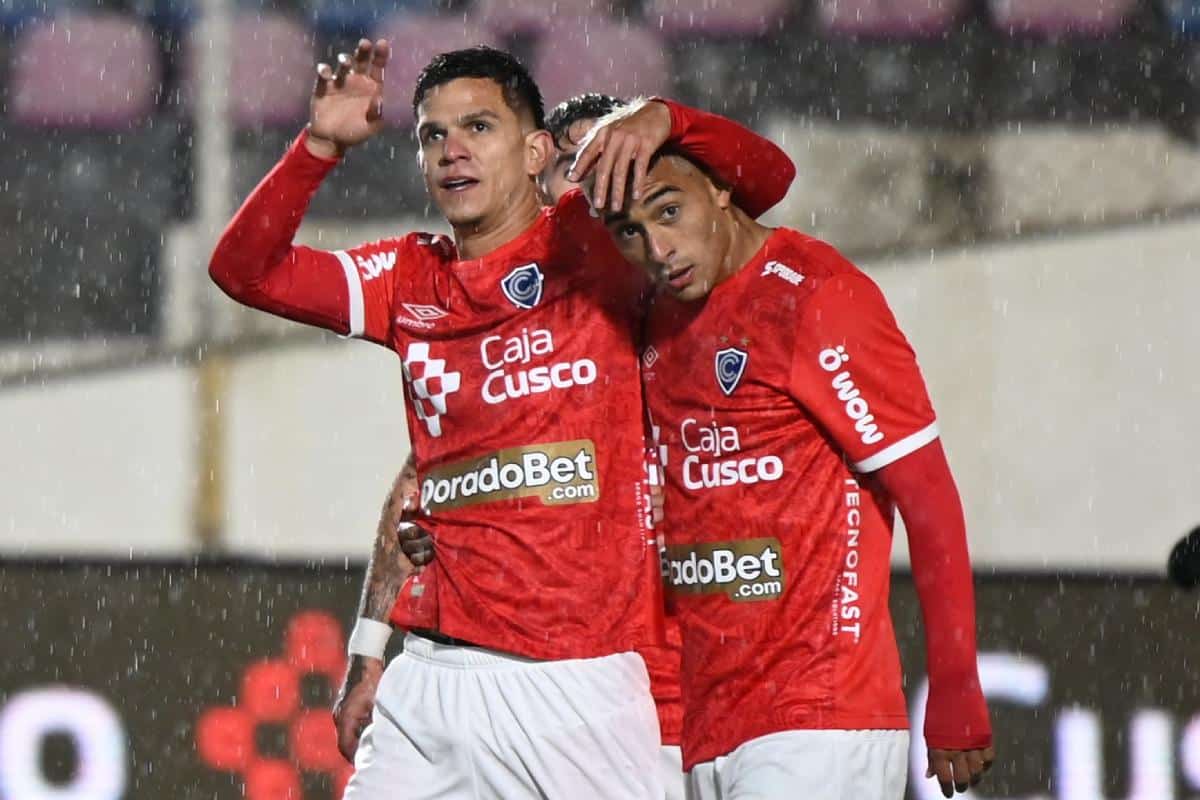 ¿Cuál es el sueldo de los jugadores de Cienciano?