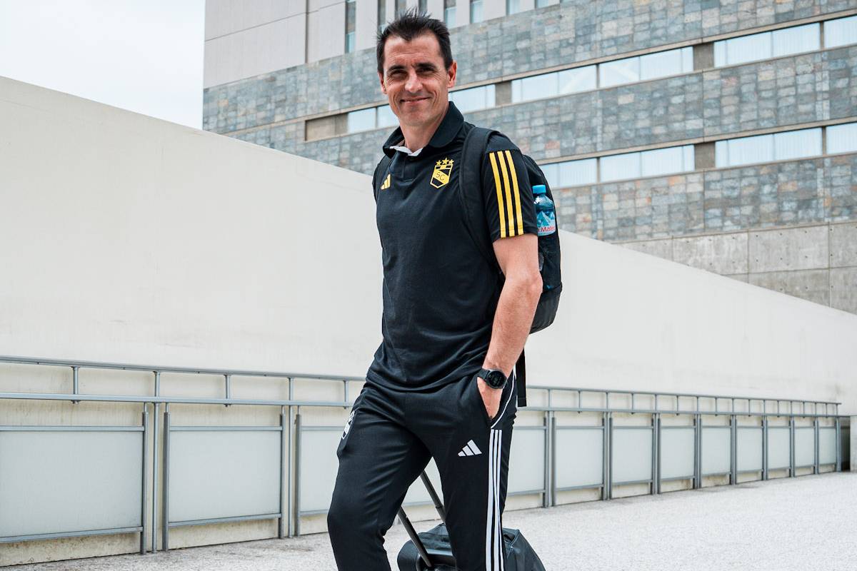 Guillermo Farré continuará al frente de Sporting Cristal en el 2025.