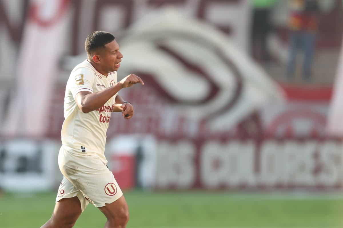 Edison Flores entra en planes de renovación para la 'U'.